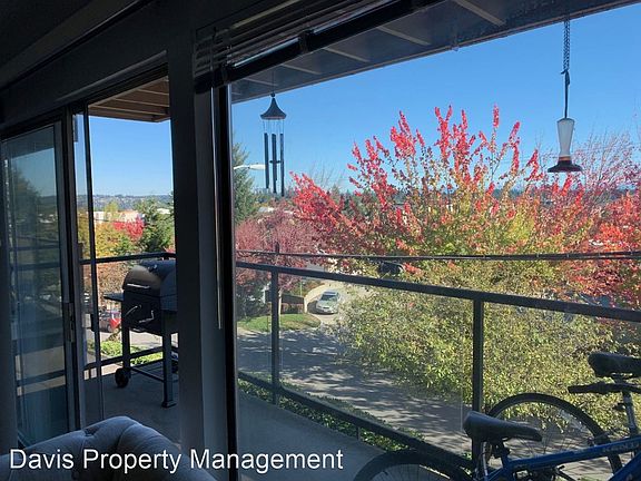 4th image of 7505 SE 28th St APT 305