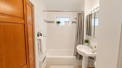 55 Nottinghill Rd #2 — Photo 13