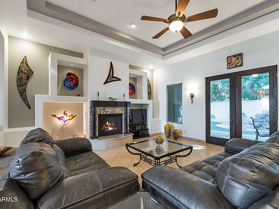 5th image of 311 E WEXFORD Cove