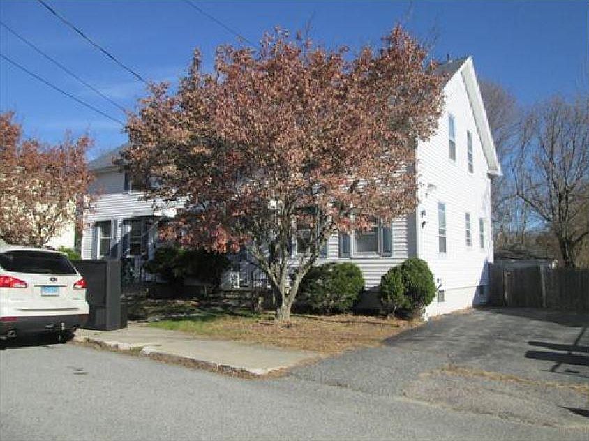 2nd image of 31-33 Anthony St