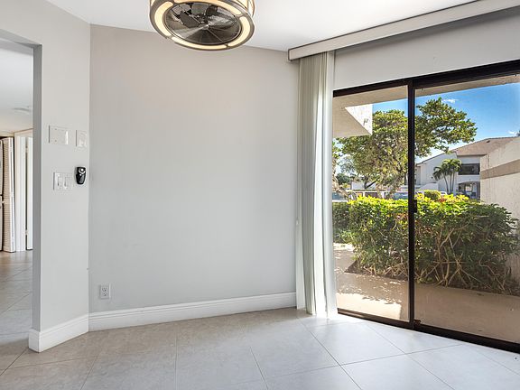 5th image of 7515 Glendevon Lane #602