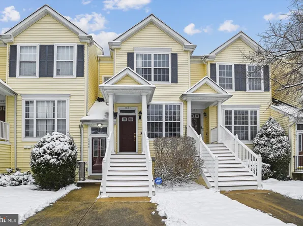 1691 Fallowfield Ct, Crofton, MD 21114
