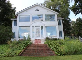 4112 Pitzen Rd, Johnsburg, IL 60051