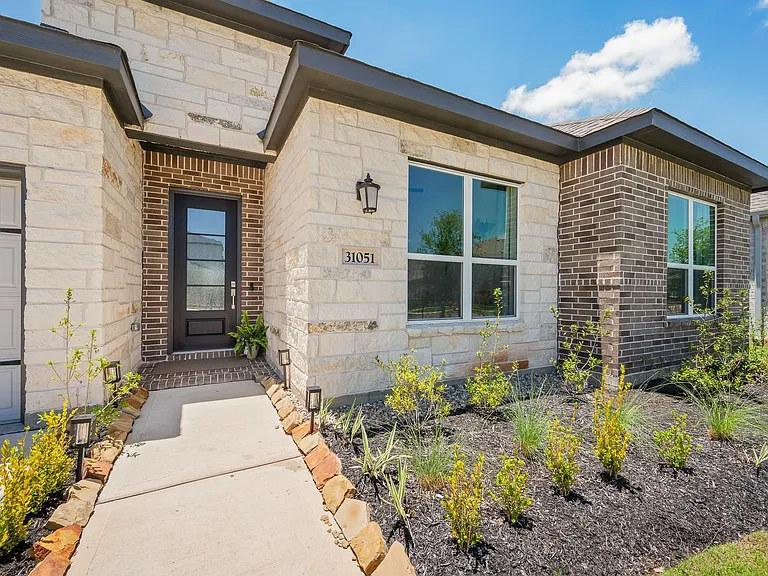 31051 Sun Valley Dr — Photo 4