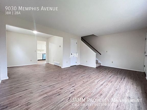 5th image of 9030 Memphis Ave