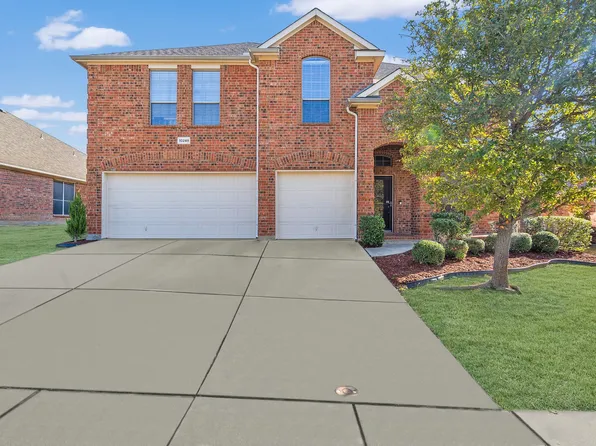 10248 Red Bluff Ln, Fort Worth, TX 76177
