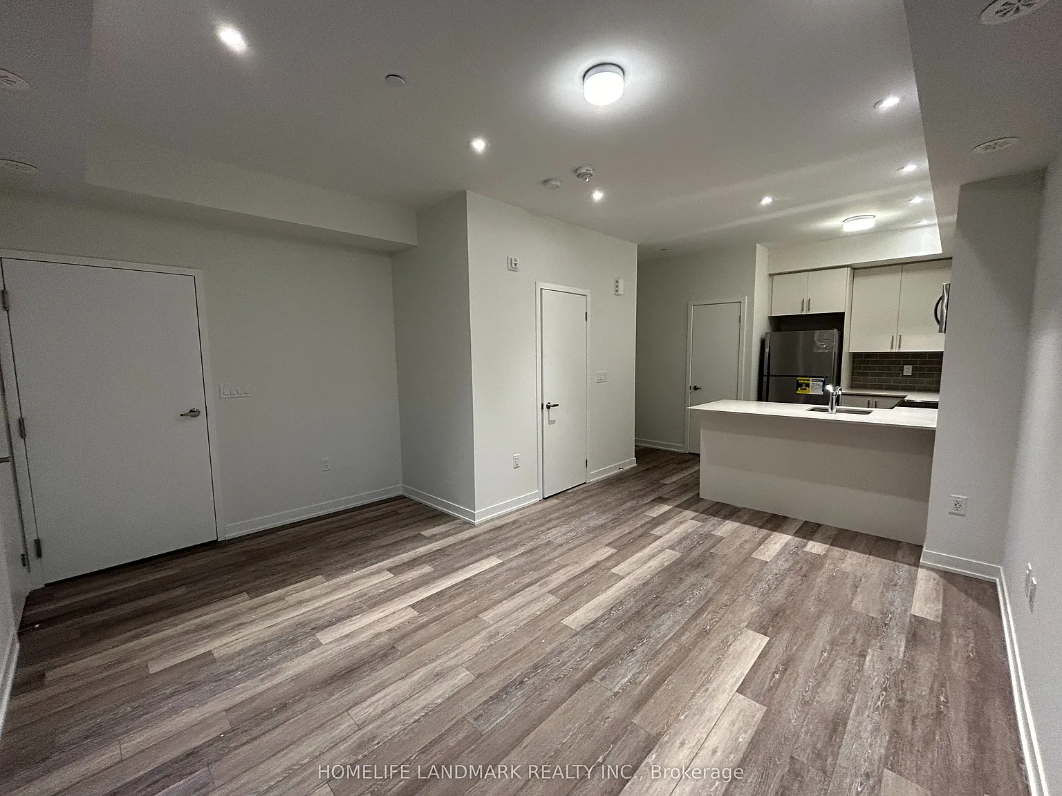 2 bed, $2,900 — Photo 3