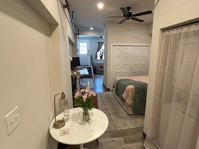 224 Hall St #3 — Photo 8