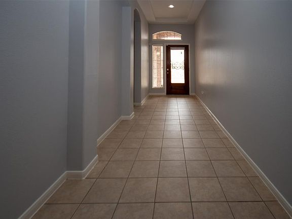 long foyer that leads to rotunda