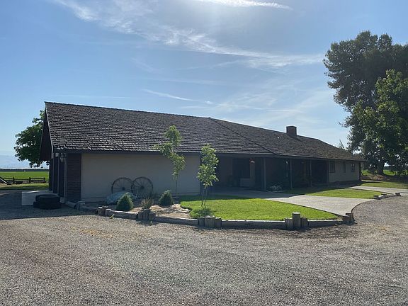 4th image of 36400 Road 148