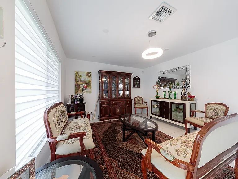 19311 Sterling Dr — Photo 23