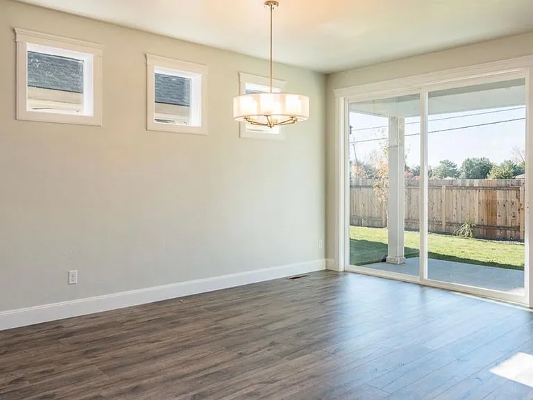 6845 N Sunglow Ave — Photo 10
