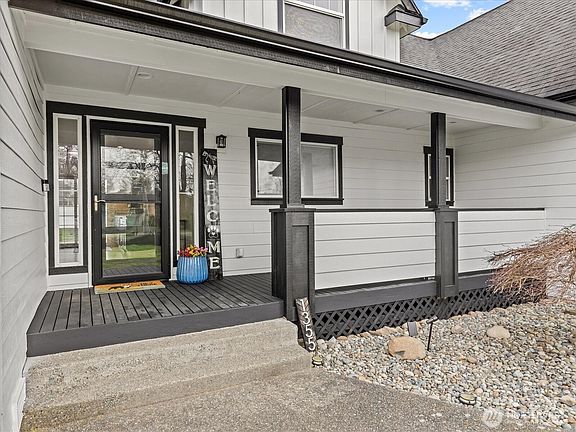 4th image of 1355 McHugh Avenue