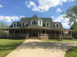 2066 Sam Browning Rd, Lebanon, KY 40033