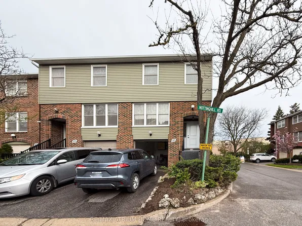 87 Nottinghill Rd, Markham, ON L3T 4Y3