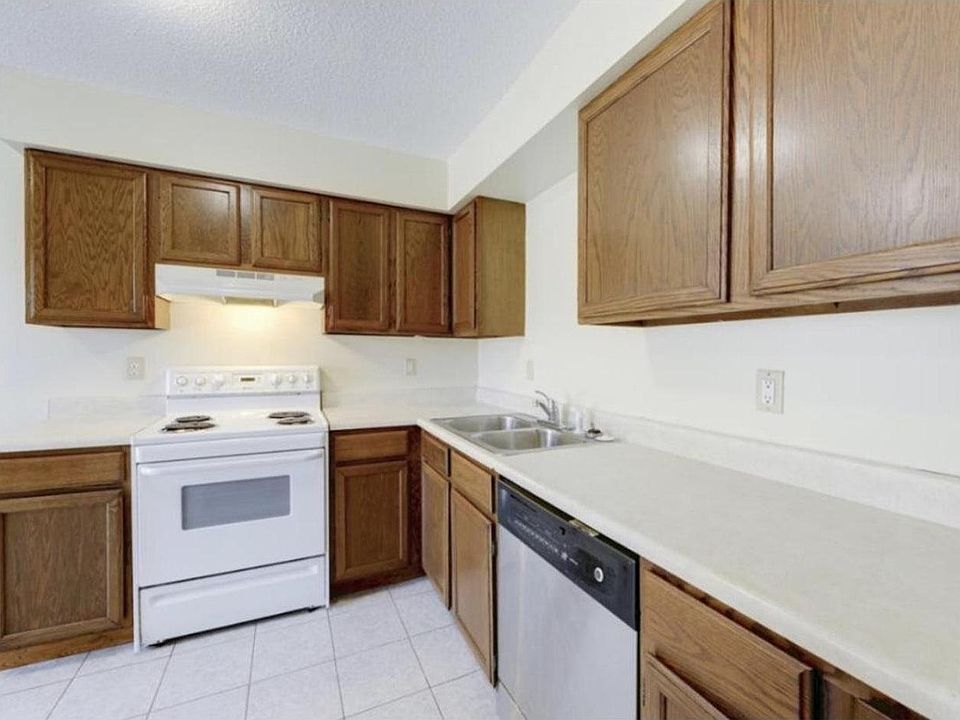 1st image of 1397 Prosperity Ave APT 2