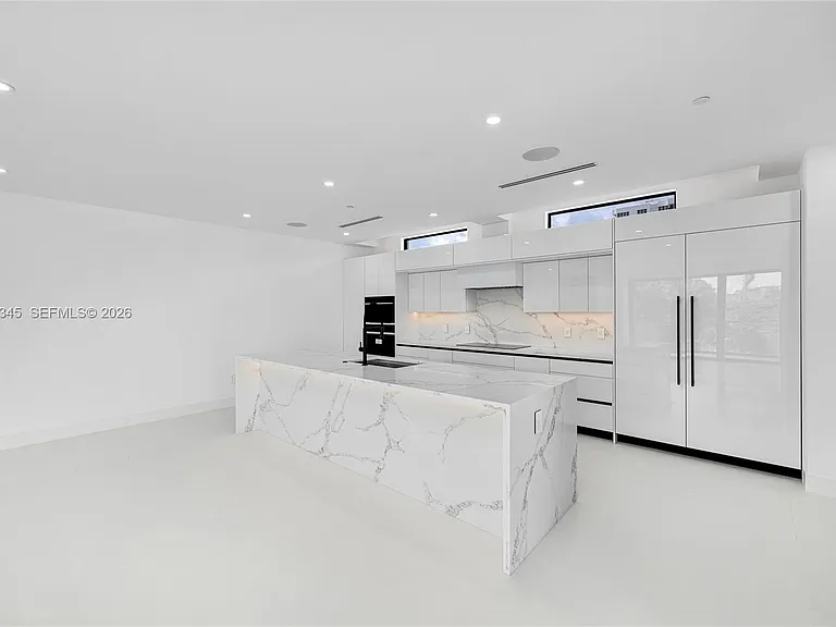 3222 NE 7th St #1 — Photo 18