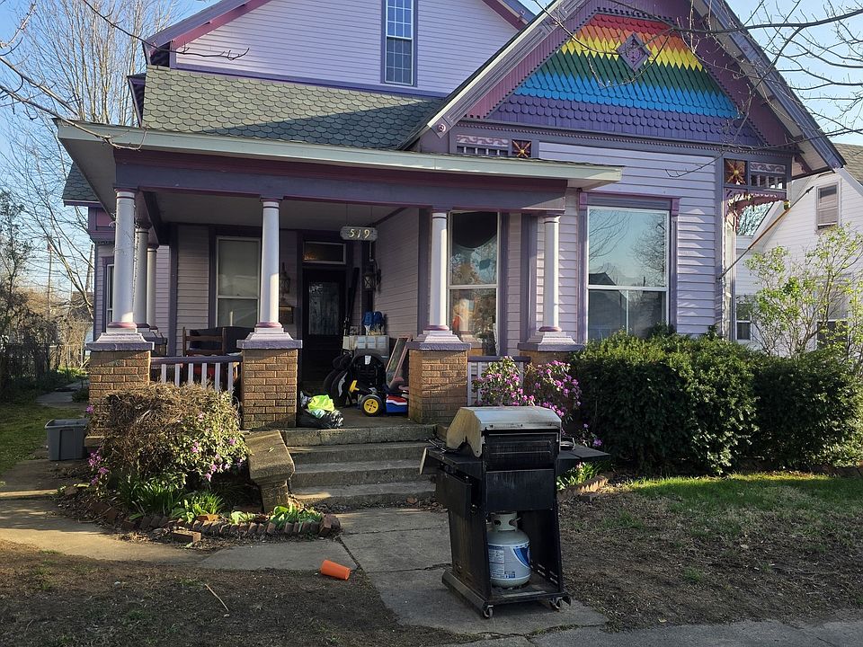 1st image of 519 W 4th St