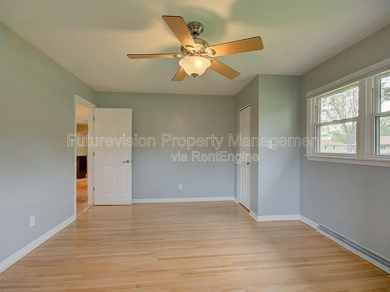 22451 S Carrie Ave — Photo 14