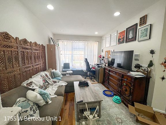 3rd image of 1751 W Berteau Ave #1753-2