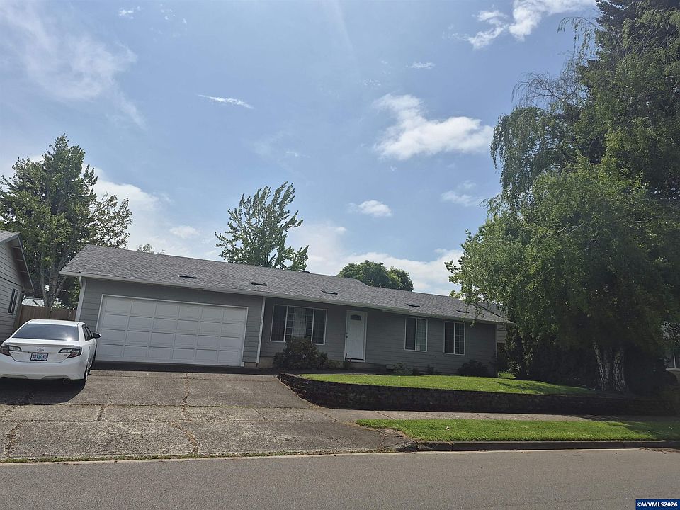 1st image of 1996 Summercrest Dr S
