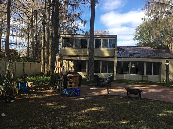 2nd image of 12163 Palmetto Way