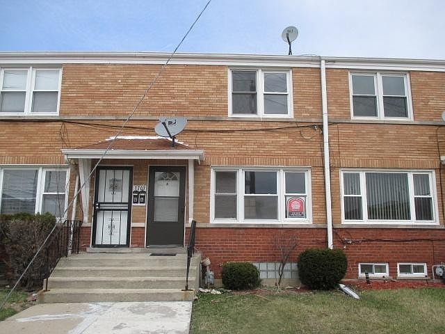 1st image of 3703 Van Buren St