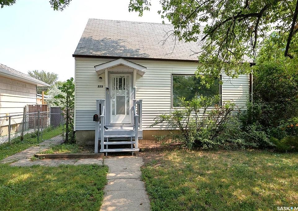 1st image of 859 Pasqua STREET
