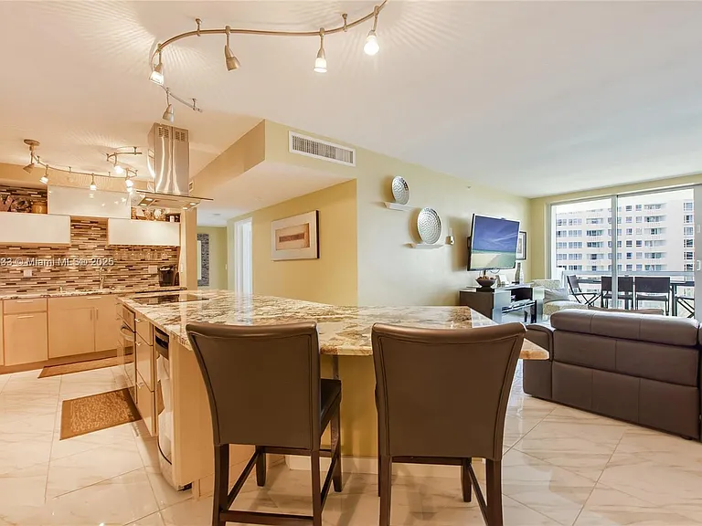 1500 Bay Rd #846S — Photo 7