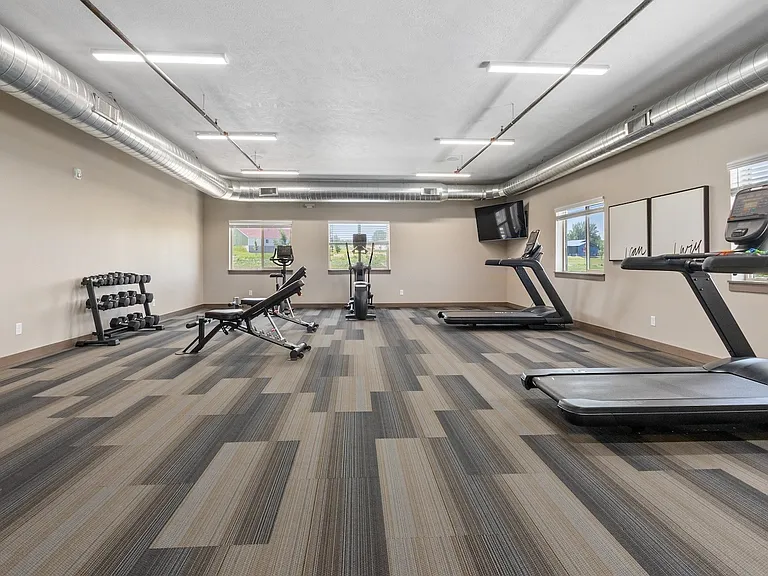 Willows South Commons — Photo 14