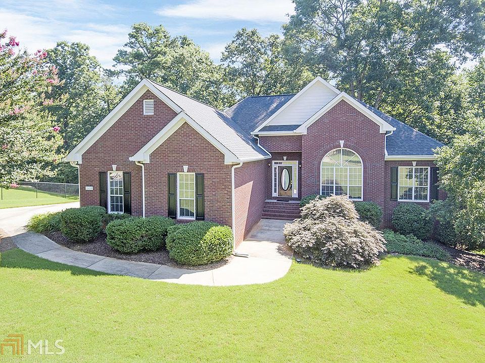 1st image of 1618 Woodridge Bnd #123