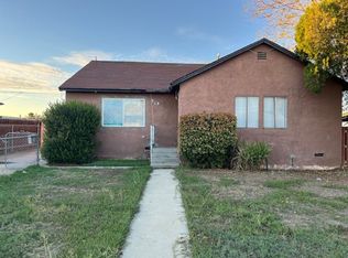 229 T St, Bakersfield, CA 93304