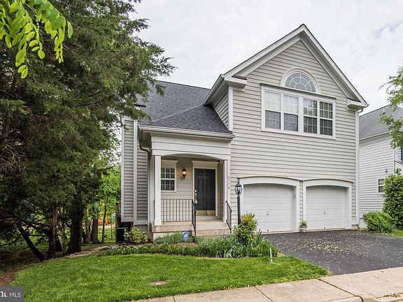 2nd image of 6770 Sycamore Park Dr
