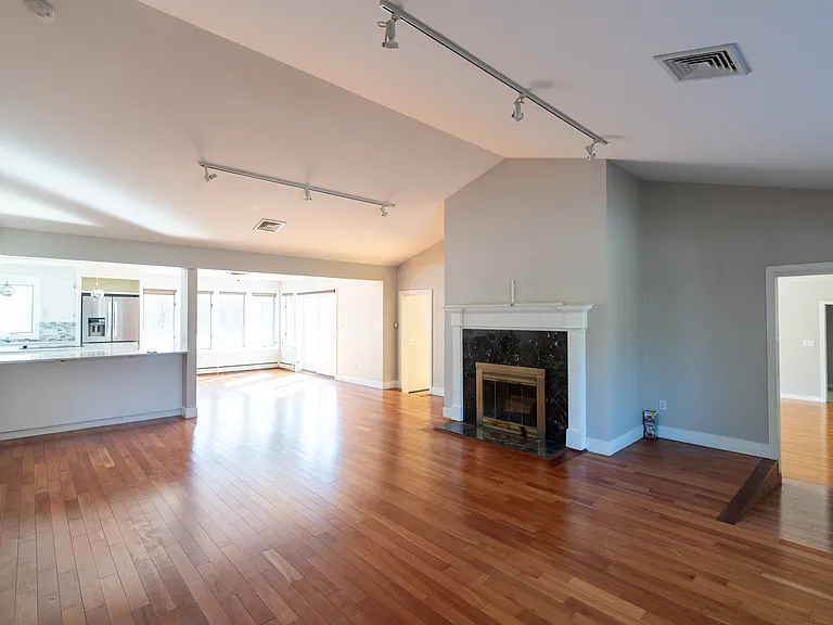 363 Blackstrap Rd — Photo 6