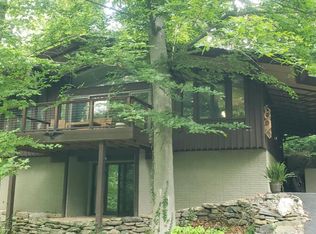 10602 Old Barn Rd, New Market, MD 21774