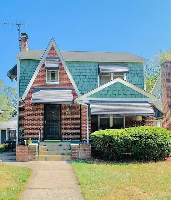 538 Belvidere Ave photo 1