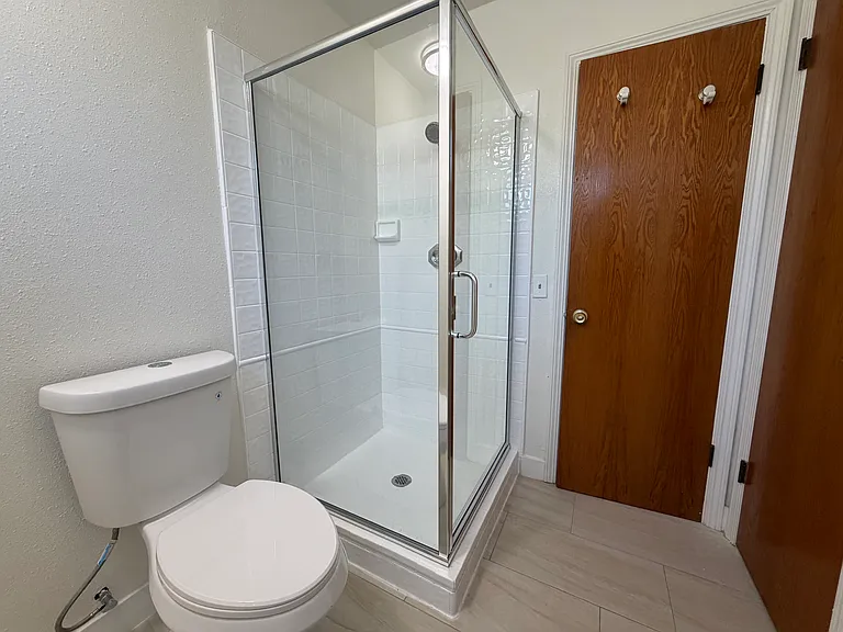 15176 Oakwood Ln — Photo 12