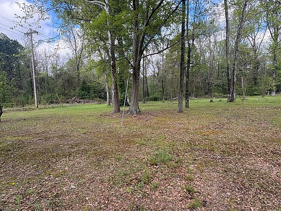 5th image of 370 County Road 67 Rd