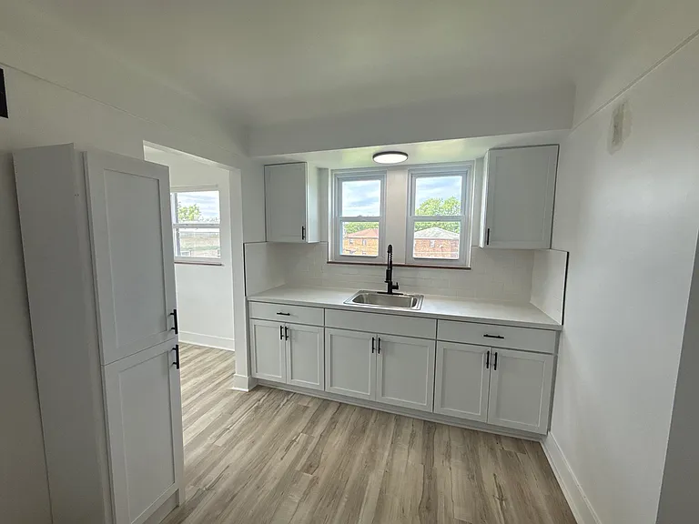 7209 Brookcrest Dr #2 — Photo 3