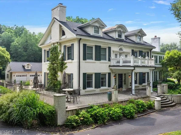 777 Kensington Ln, Bloomfield Hills, MI 48304