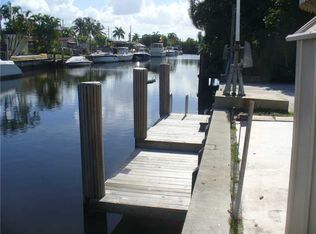 4610 SW 42nd Ter, Dania Beach, FL 33314