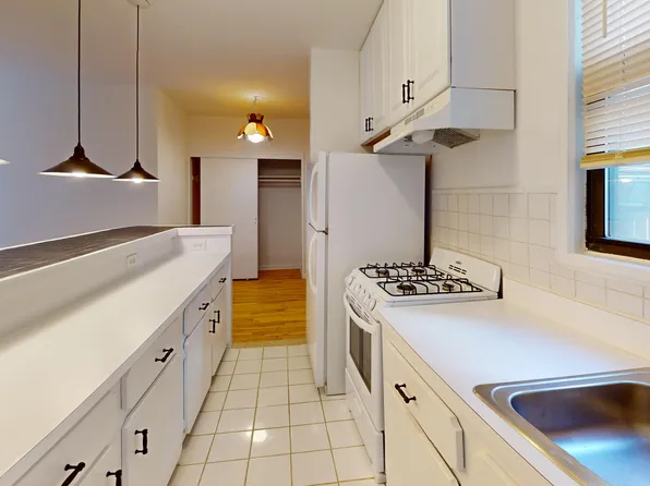 1238 2nd Avenue image 4 of 16