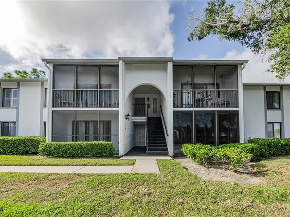1109 Pine Ridge Cir W APT G1, Tarpon Springs, FL 34688
