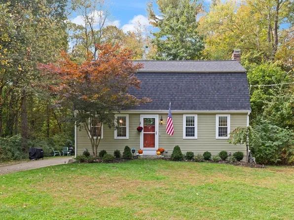 9 Shagbark Rd, South Easton, MA 02375