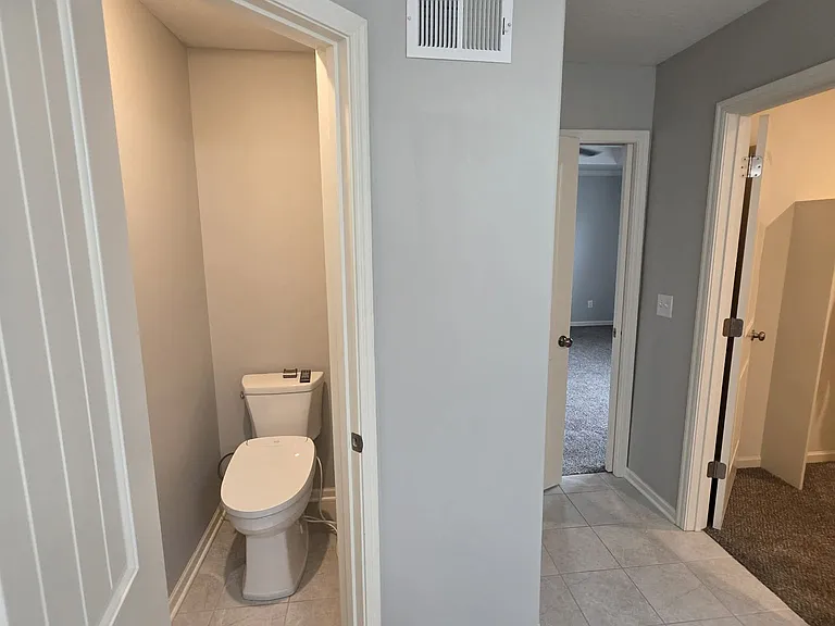 1001 SW Arborfair Dr — Photo 20