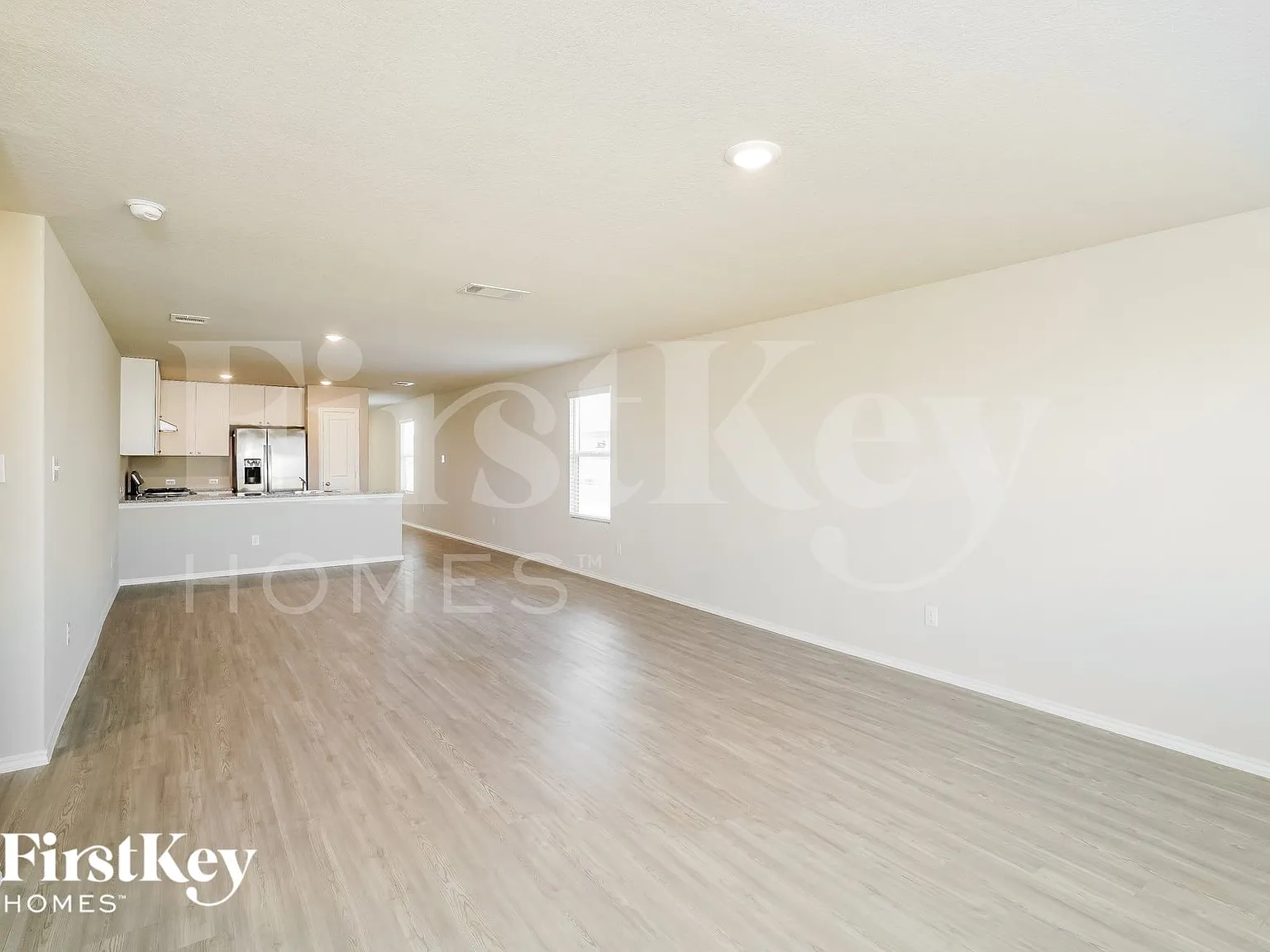 4 bed, 2.0 bath, 1627 sqft, $1,780 — Photo 4