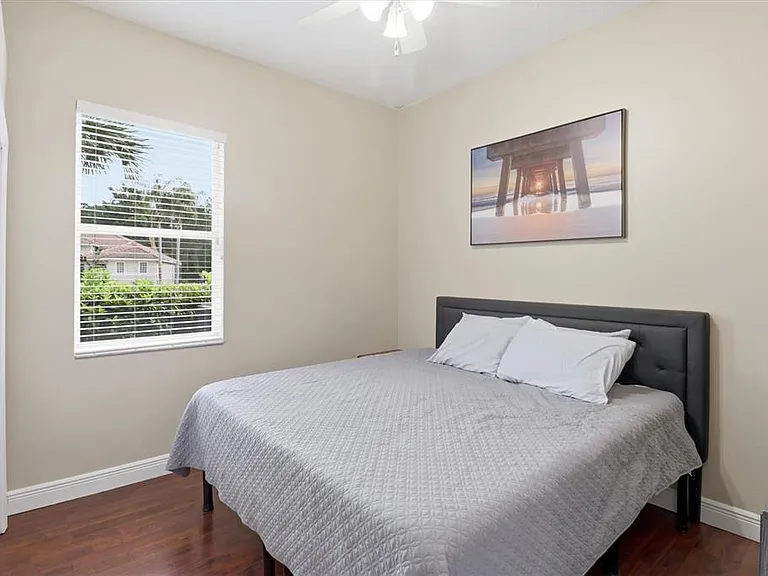 1124 Cypress Loft Pl — Photo 36