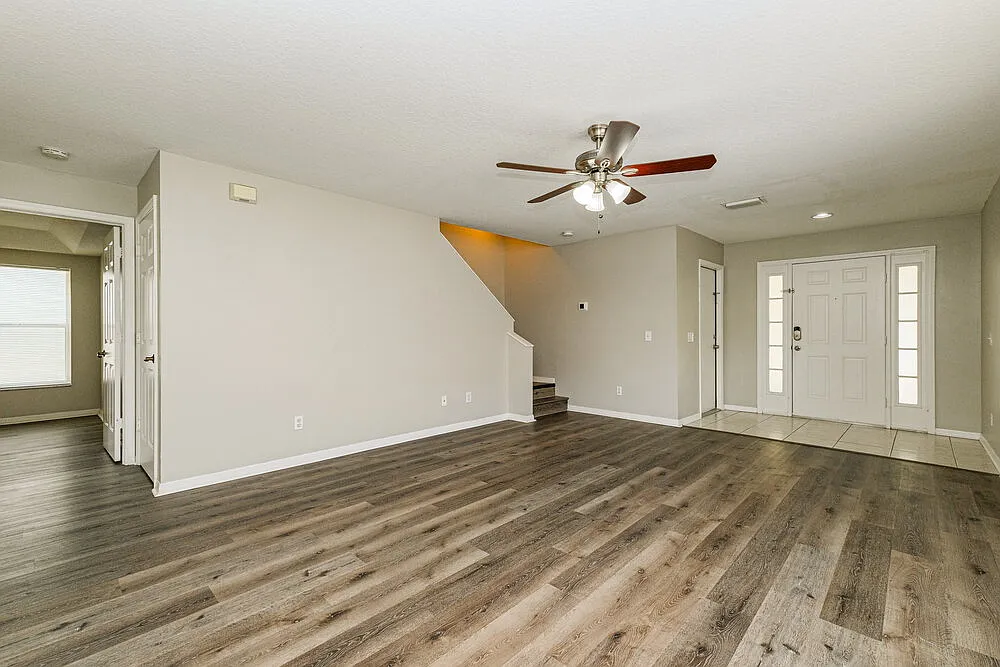 4 bed, 2.0 bath, 1488 sqft, $2,150 — Photo 4