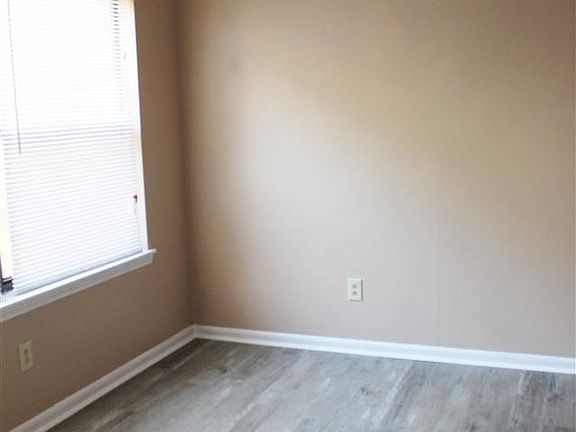 4th image of 3608 Penny St SW APT 1B