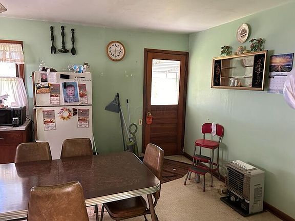 4th image of 587 Firehouse Dr